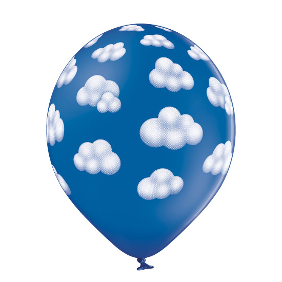 Balon-lateksowy-jasnoniebieski-w-chmurki